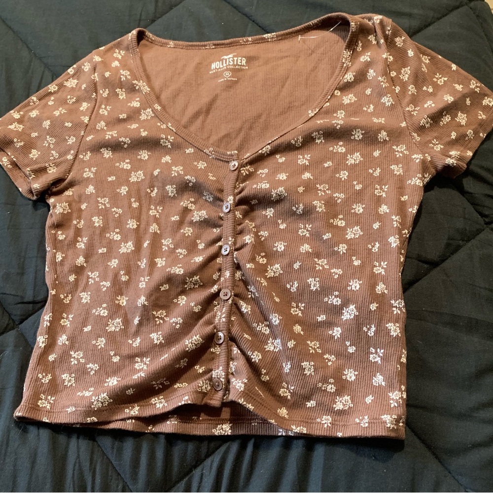 Brown top